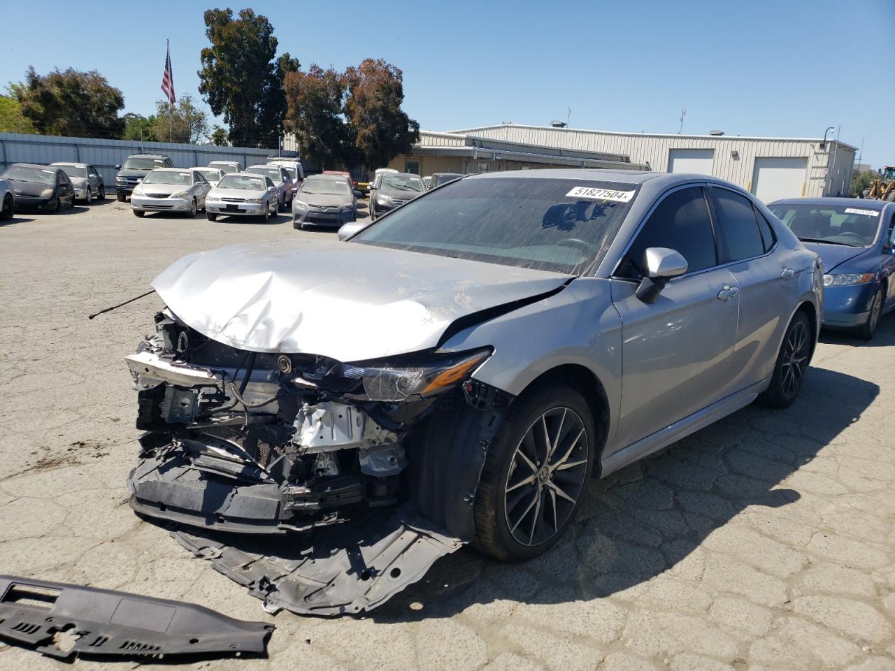 TOYOTA CAMRY 2022