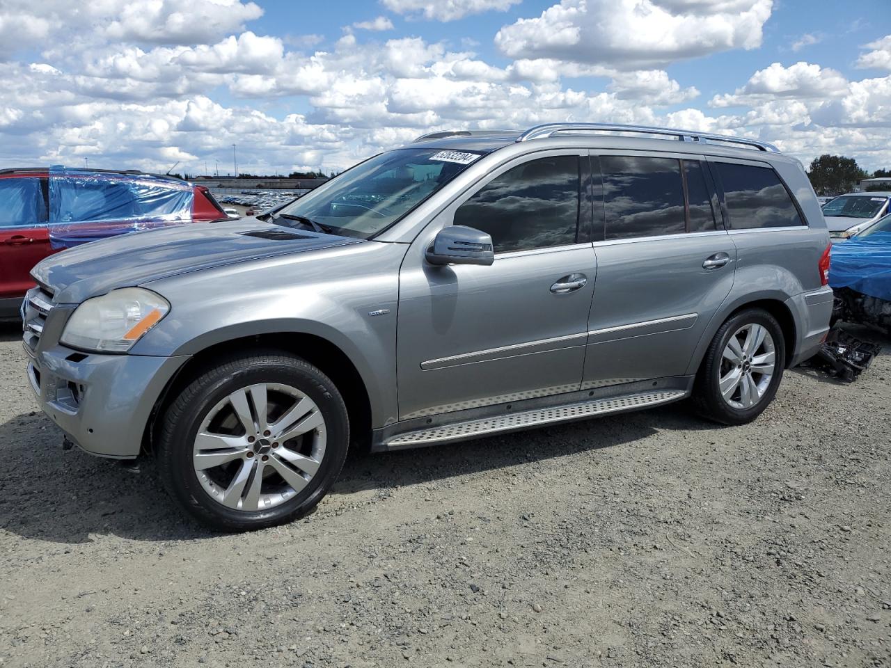 MERCEDES-BENZ GL-CLASS 2011
