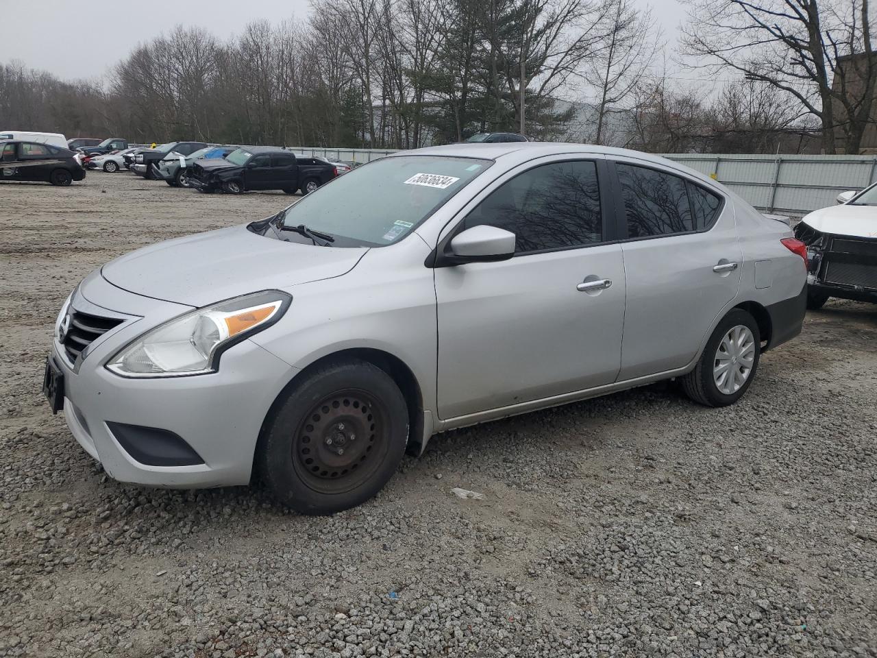 Nissan Versa 2015