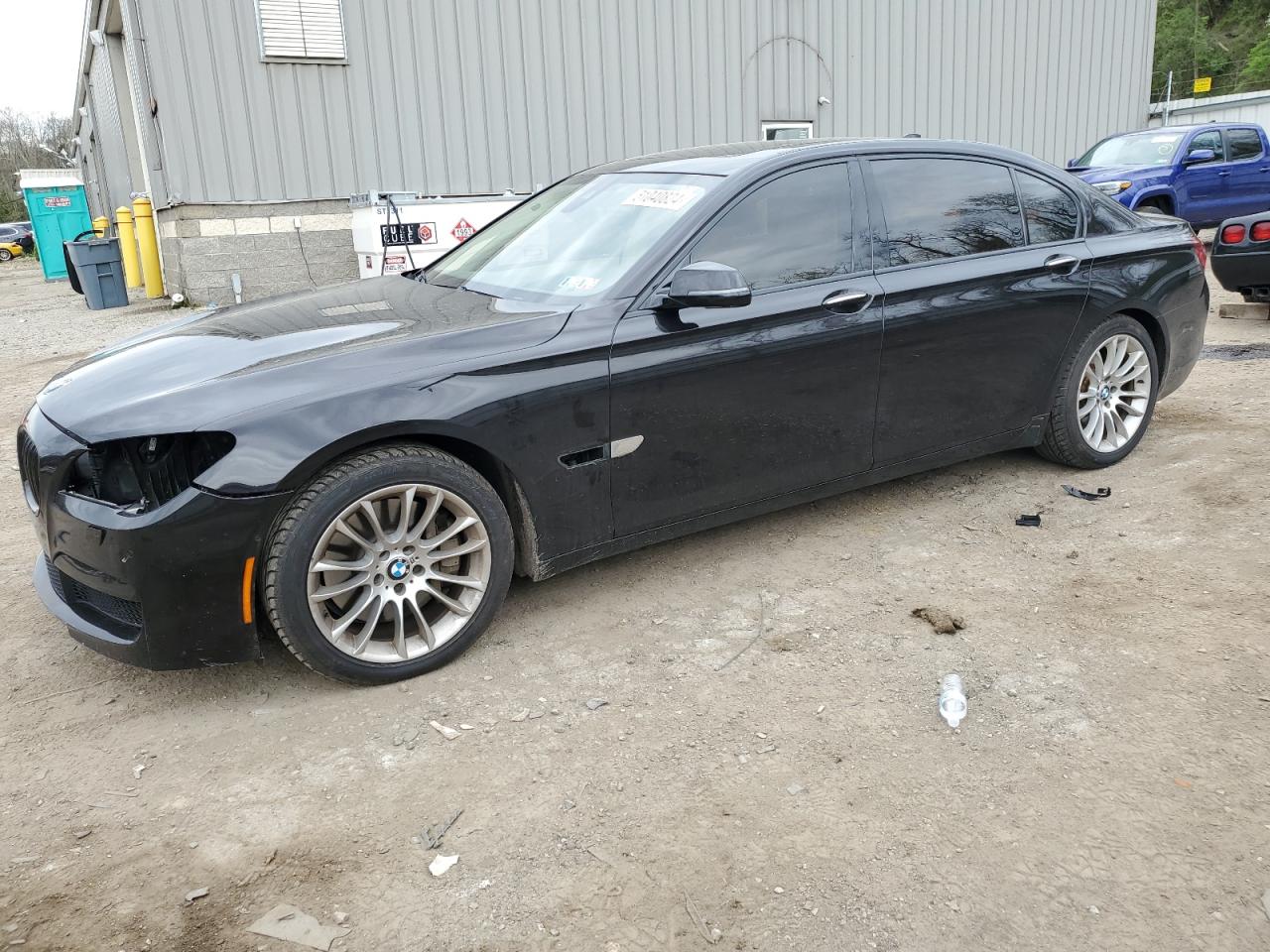 BMW 7 SERIES 2015