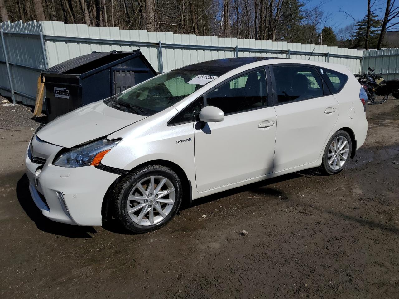 TOYOTA PRIUS V 2012