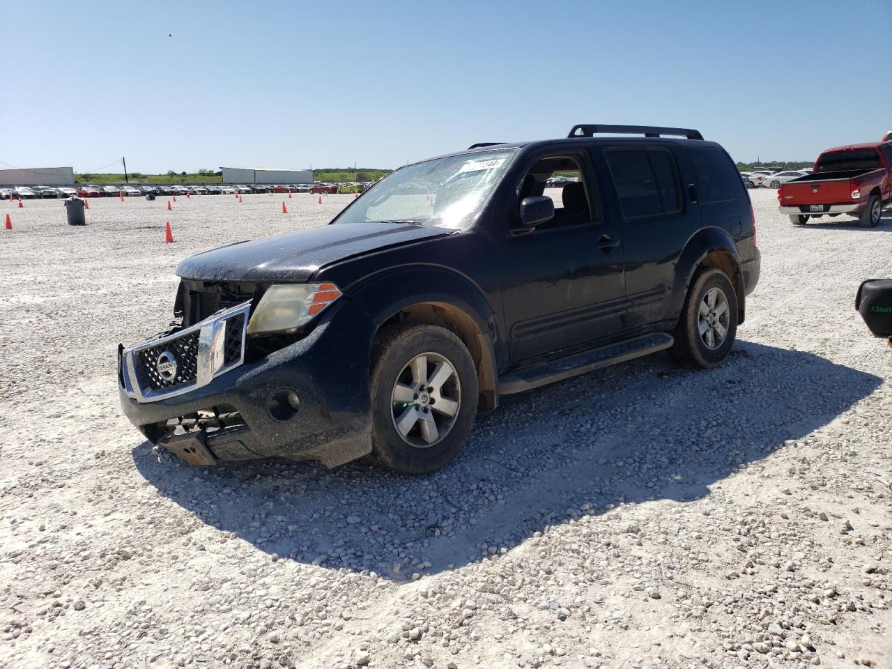Nissan Pathfinder 2011