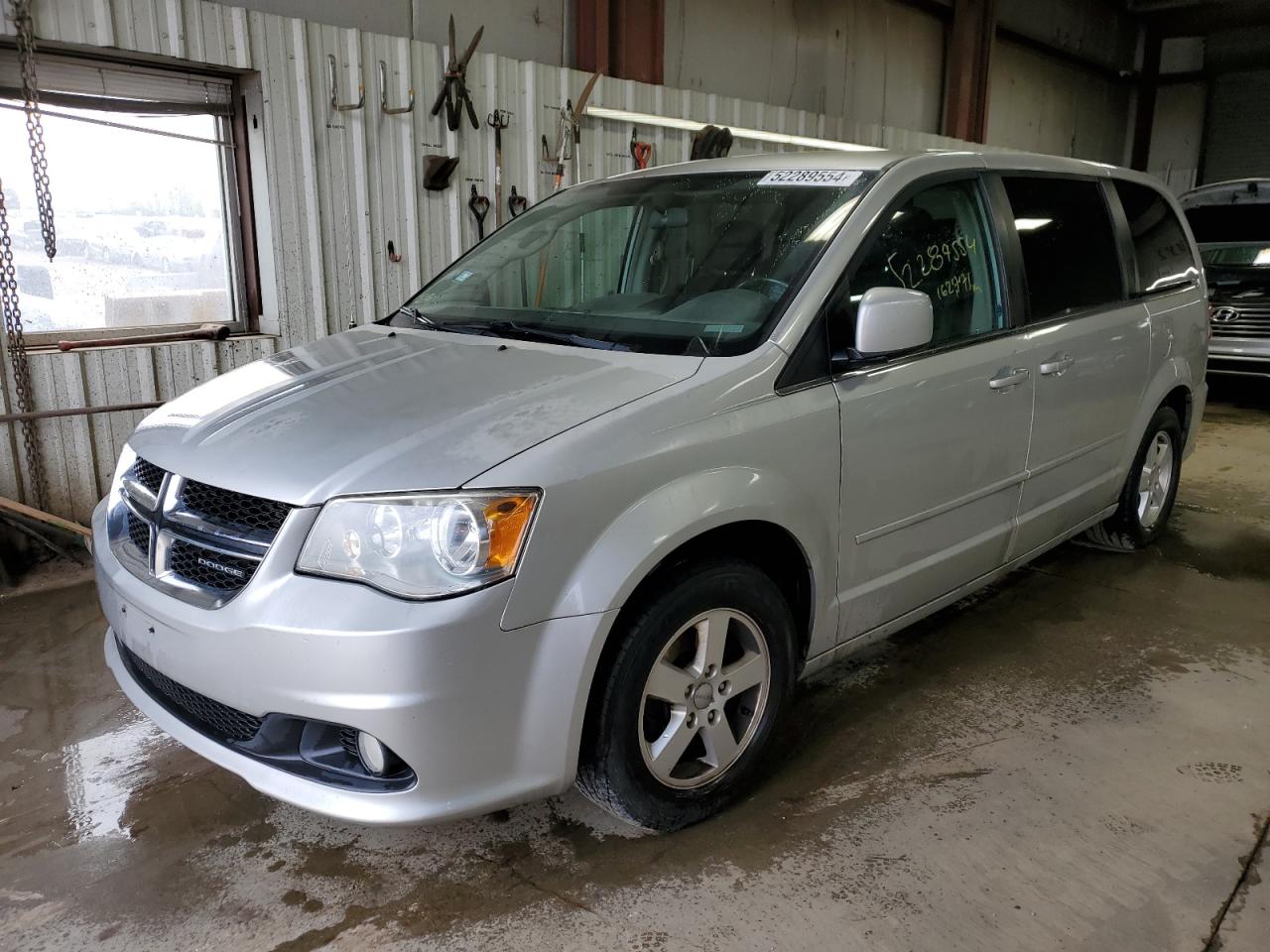 DODGE CARAVAN 2012