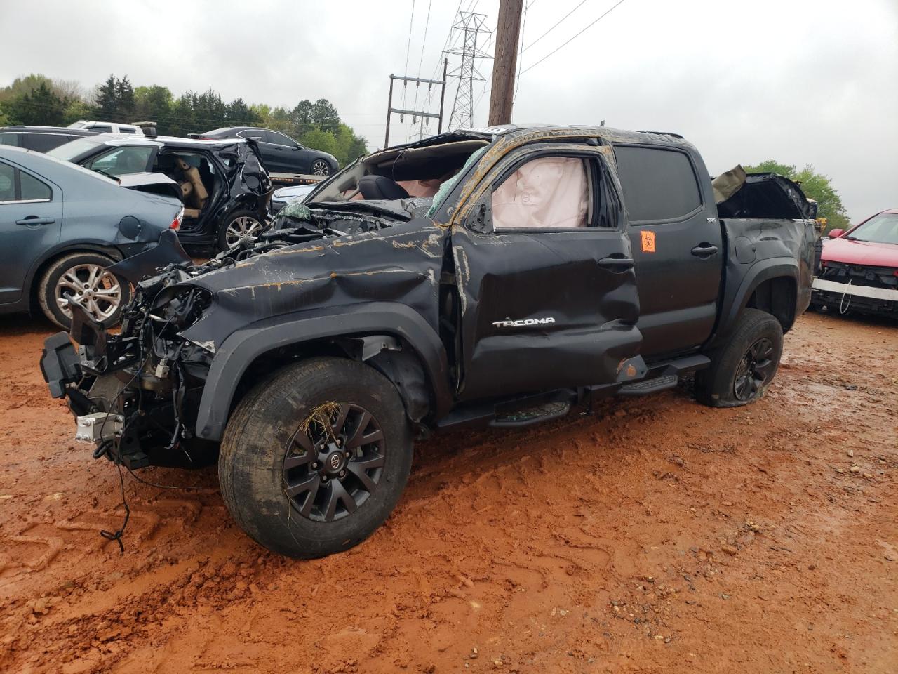 TOYOTA TACOMA 2022