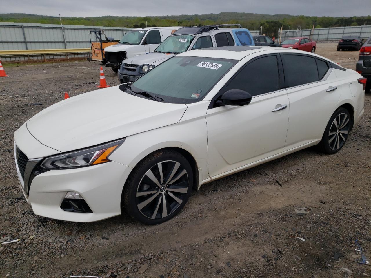 Nissan Altima 2020