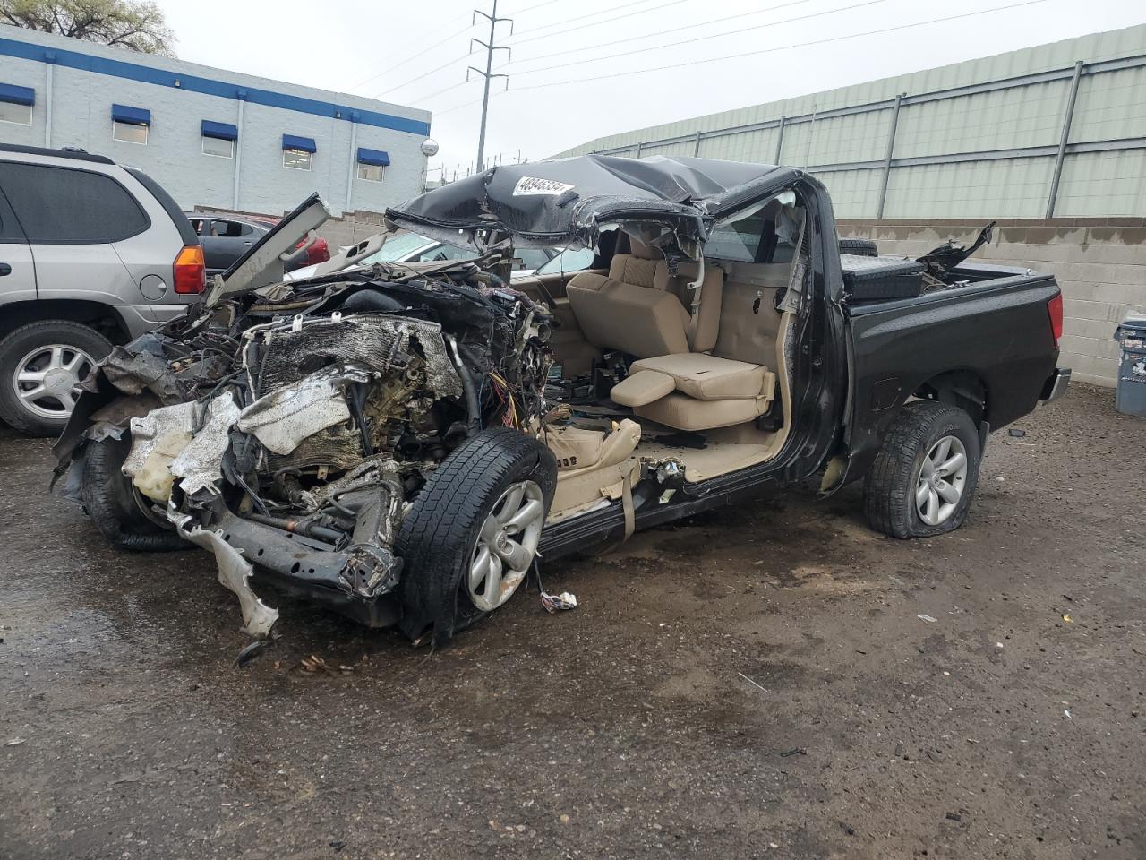 Nissan Titan 2014