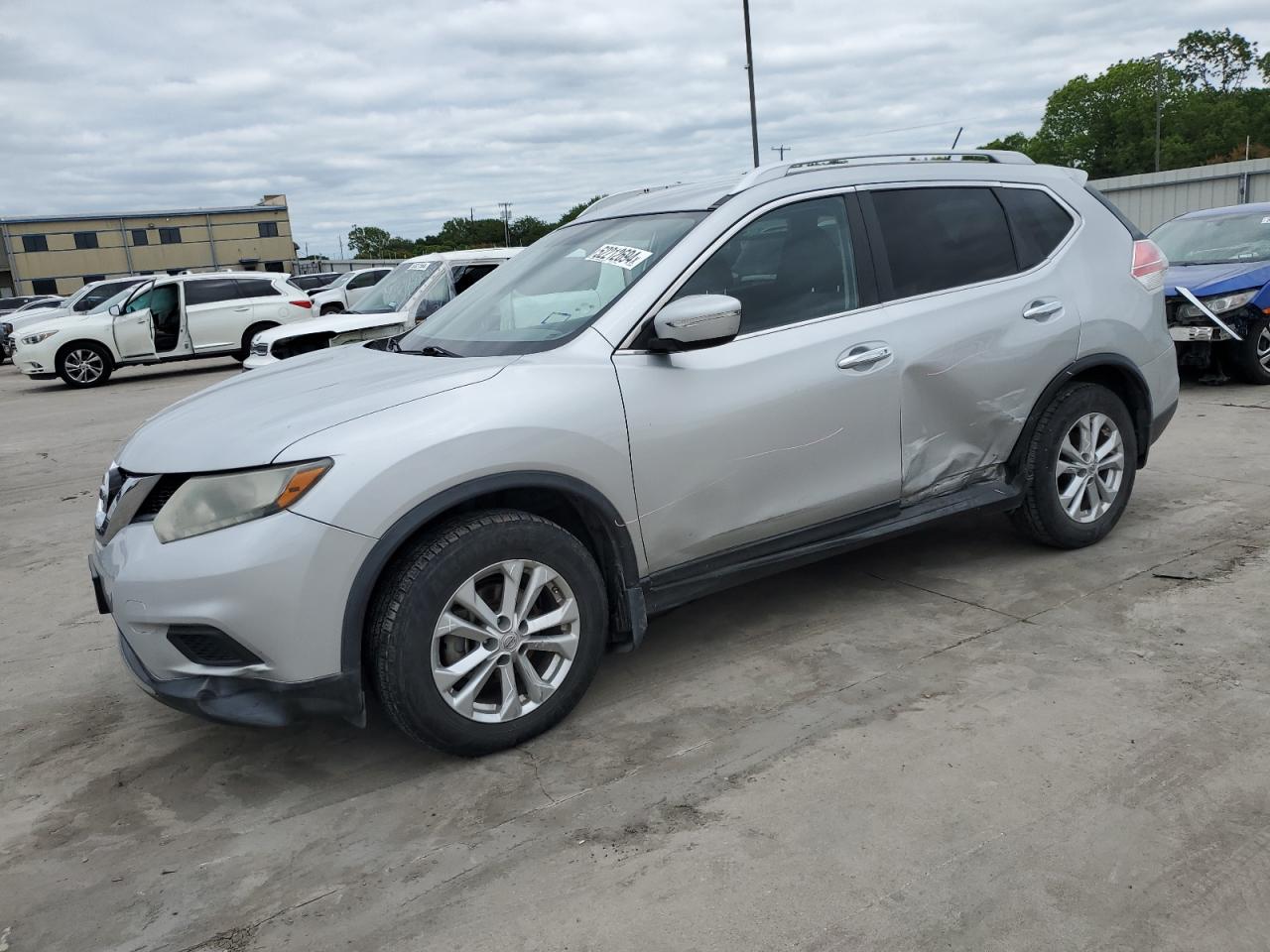 Nissan Rogue sport 2015