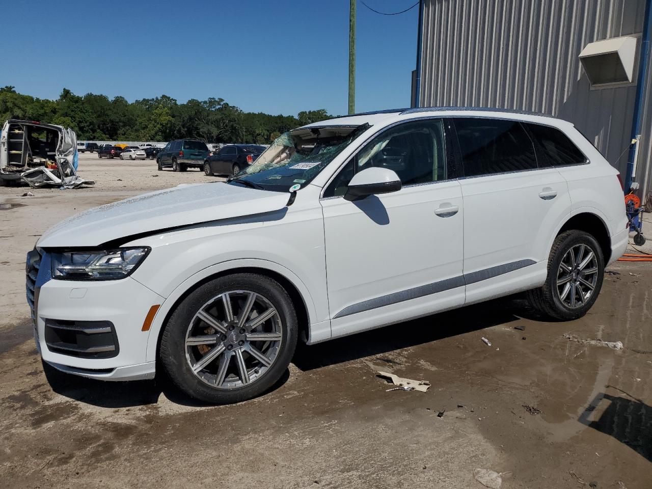 AUDI Q7 2019