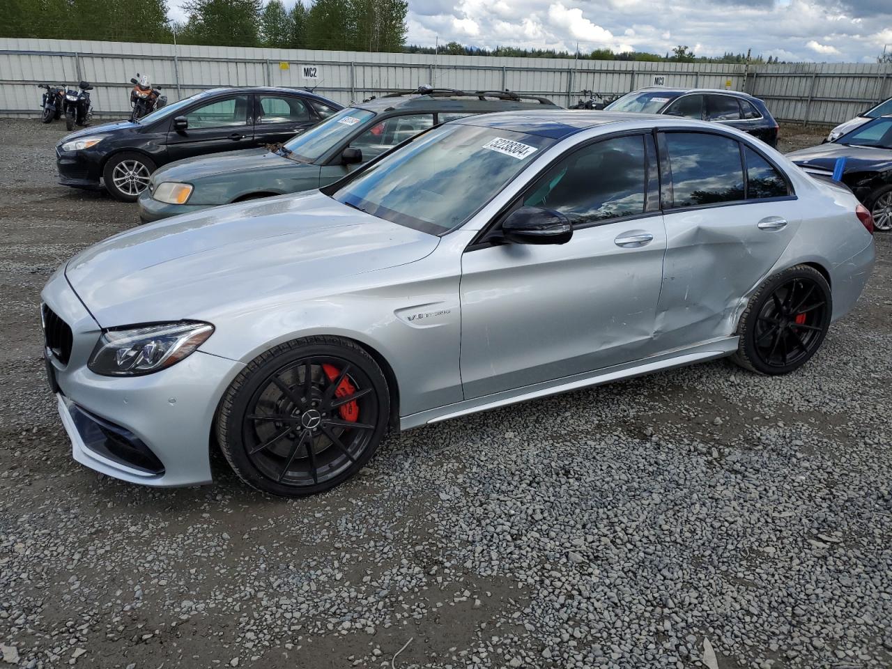 MERCEDES-BENZ C-CLASS 2016