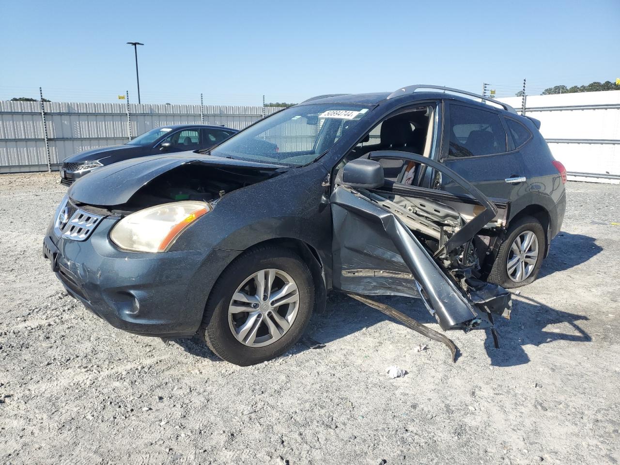 Nissan Rogue sport 2012
