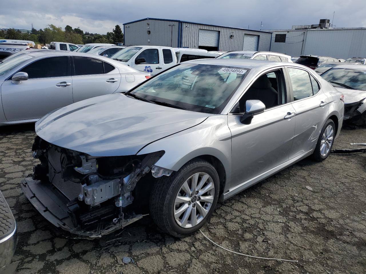 TOYOTA CAMRY LE 2020