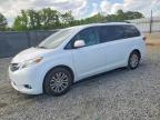 TOYOTA SIENNA 2013