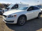VOLVO V60 CROSS COUNTRY 2015