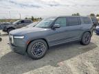 RIVIAN R1S 2026