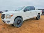 NISSAN TITAN 2020