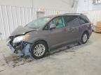 TOYOTA SIENNA 2011