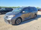 TOYOTA SIENNA 2019