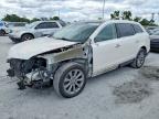 LINCOLN MKT 2013