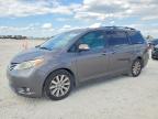 TOYOTA SIENNA 2015
