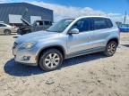 VOLKSWAGEN TIGUAN 2010