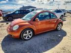 VOLKSWAGEN NEW BEETLE 2010