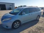 TOYOTA SIENNA 2016