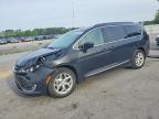 CHRYSLER PACIFICA 2017