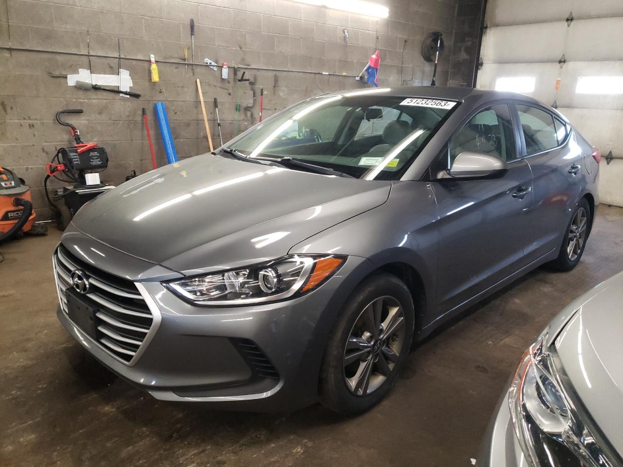 Hyundai Elantra 2018