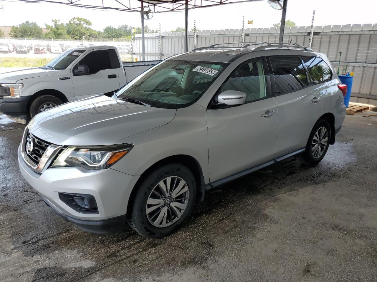 Nissan Pathfinder 2018