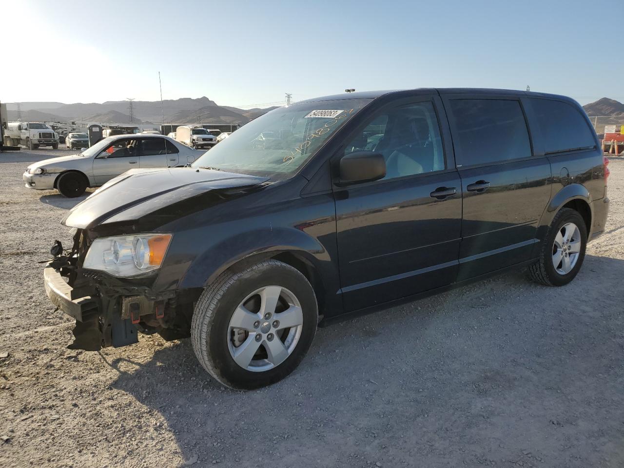DODGE CARAVAN 2013