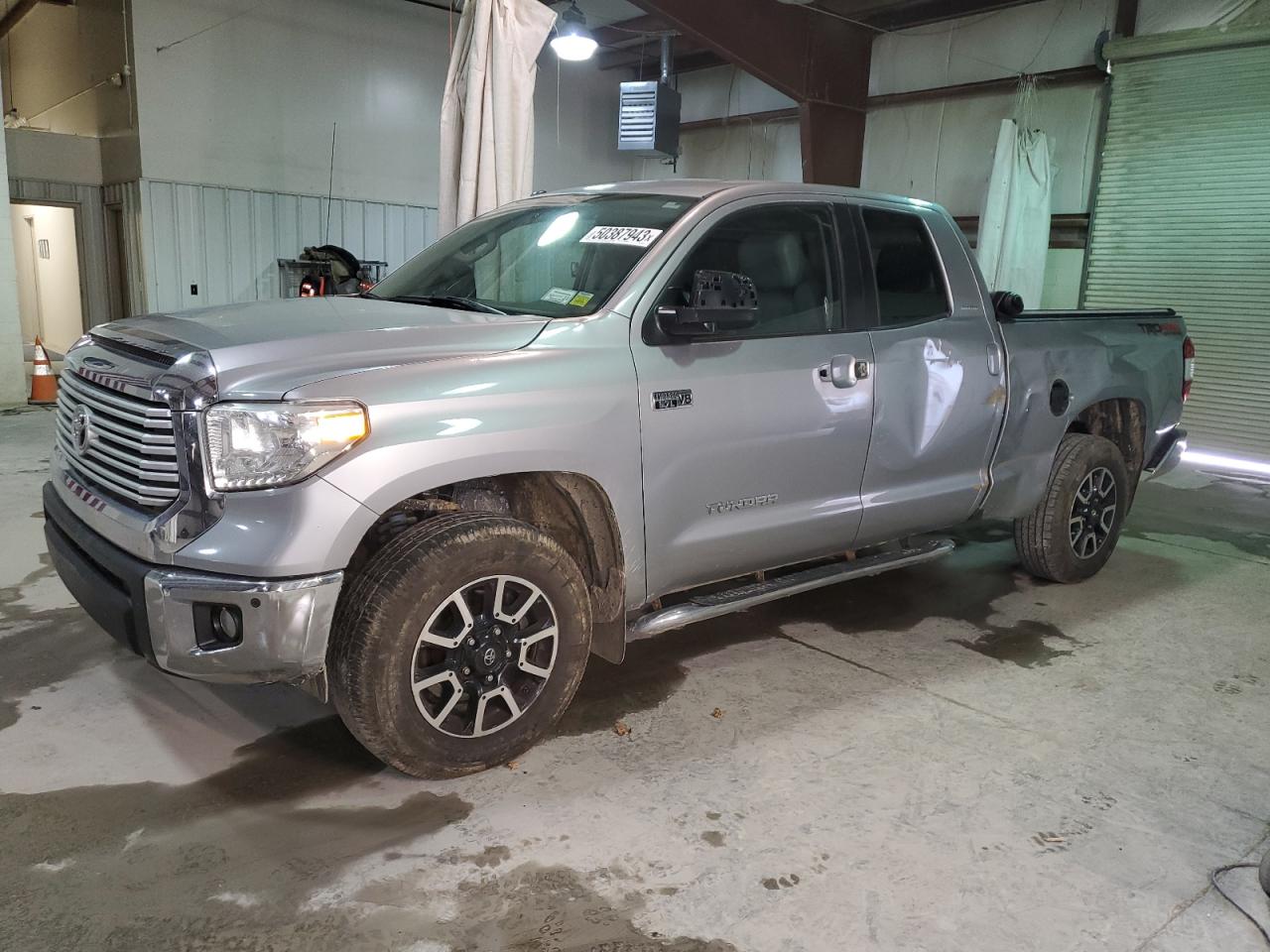 Toyota Tundra 2015
