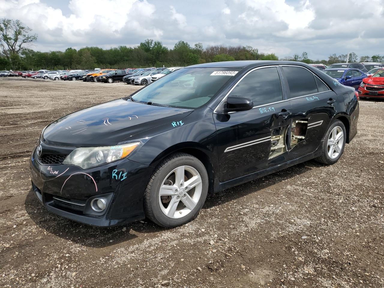 Toyota Camry 2014