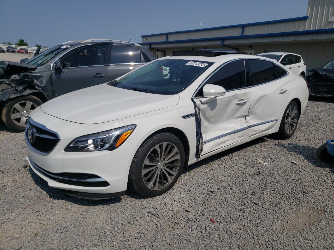 Buick Lacrosse 2017