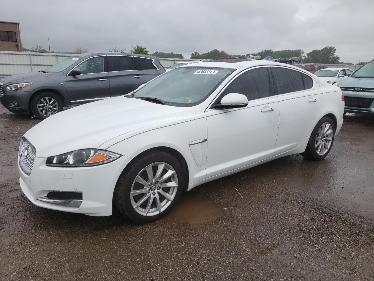 Jaguar Xf 2013