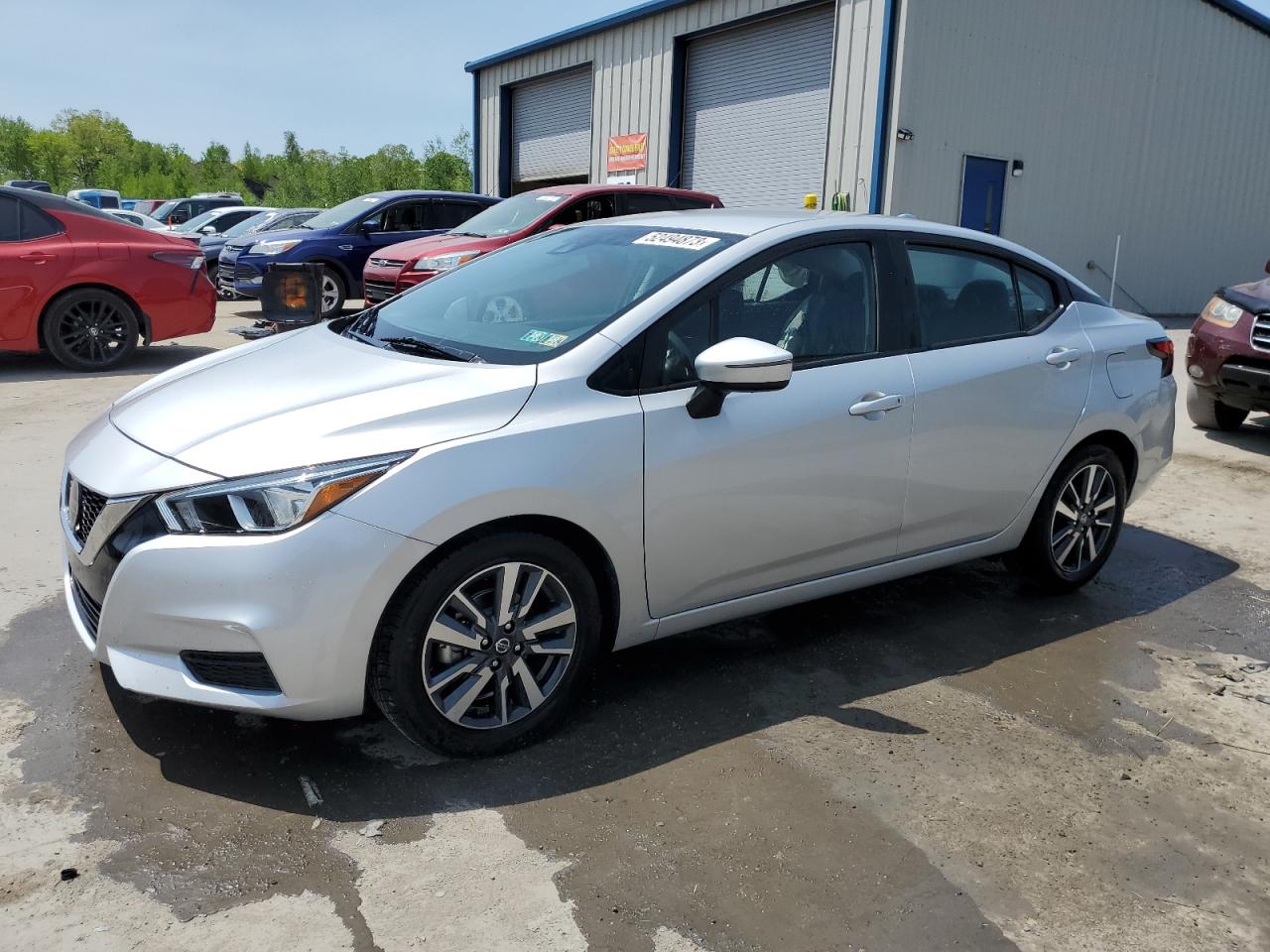 Nissan Versa 2021