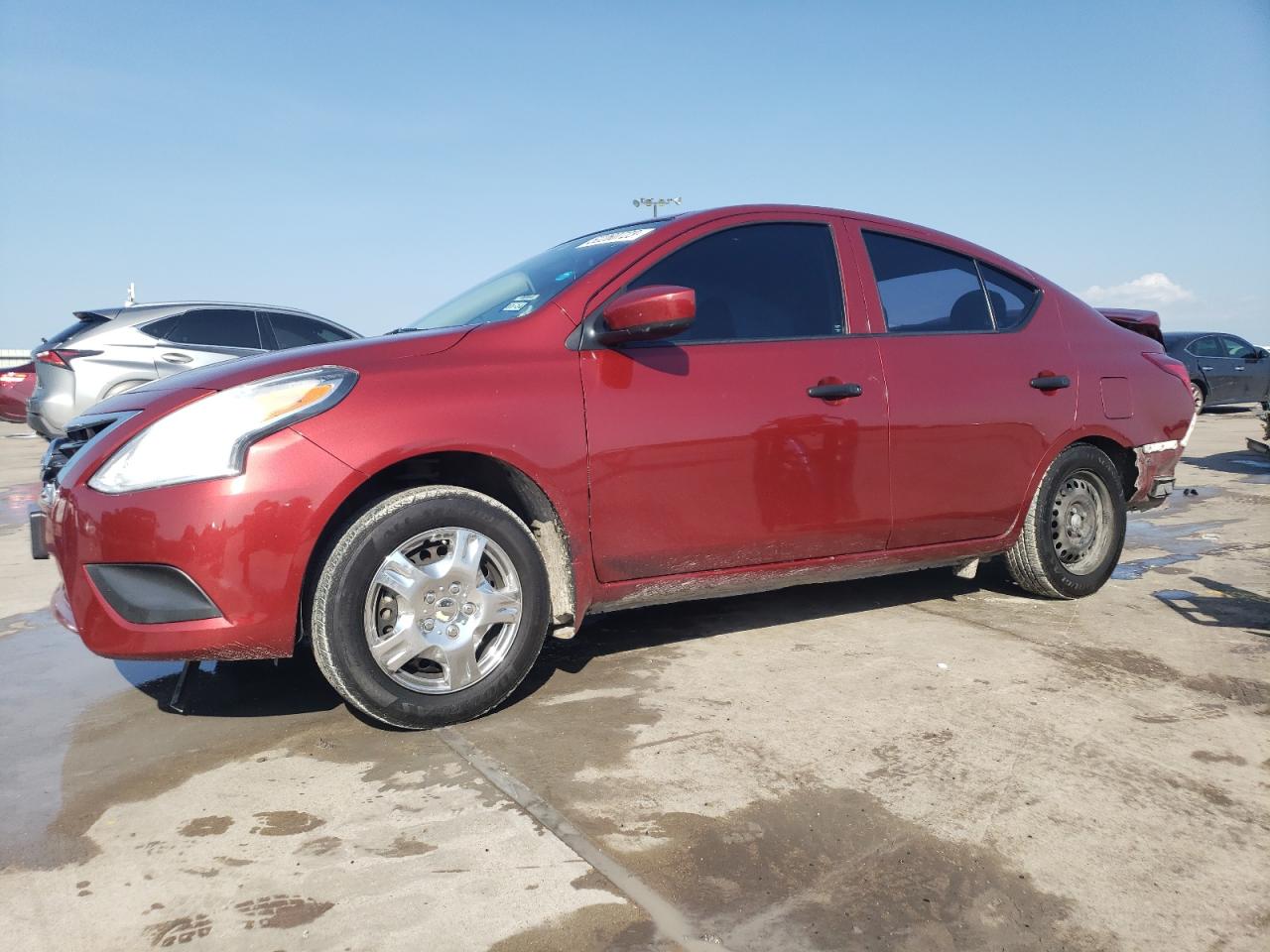 Nissan Versa 2016