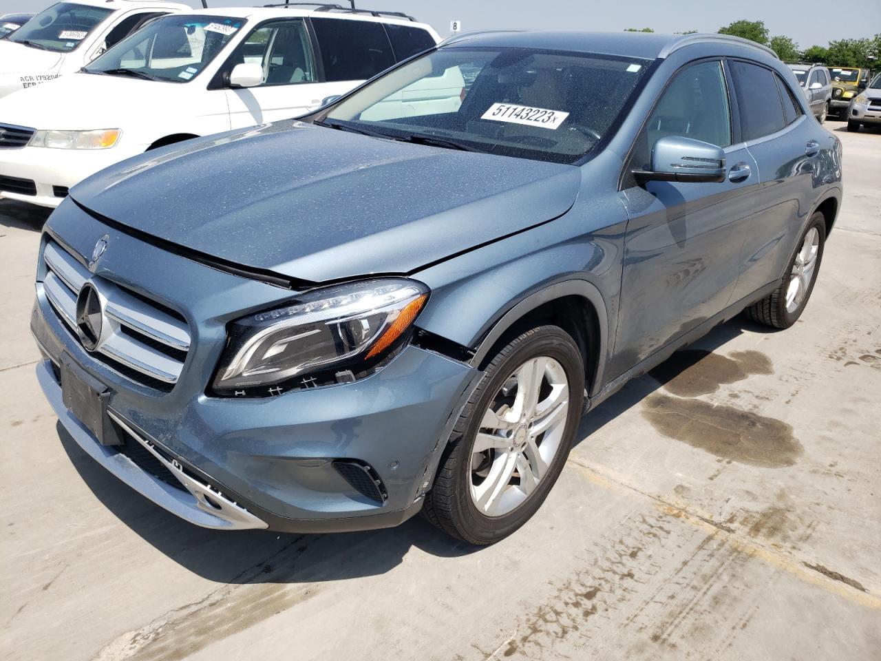 Mercedes-benz Gla-class 2015