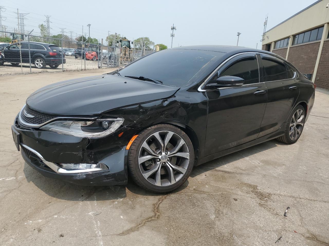 Chrysler 200 2015