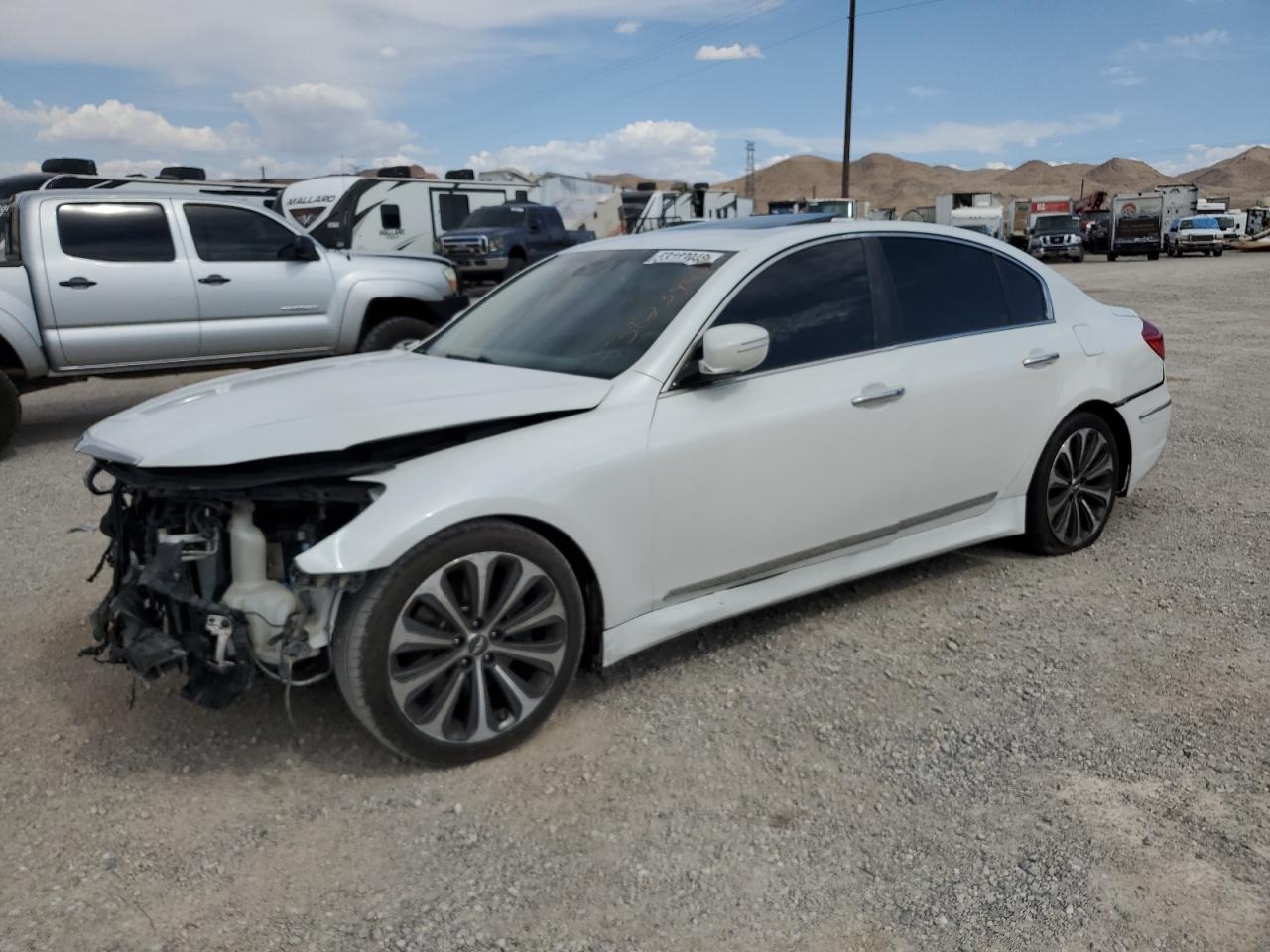 Hyundai Genesis 2013