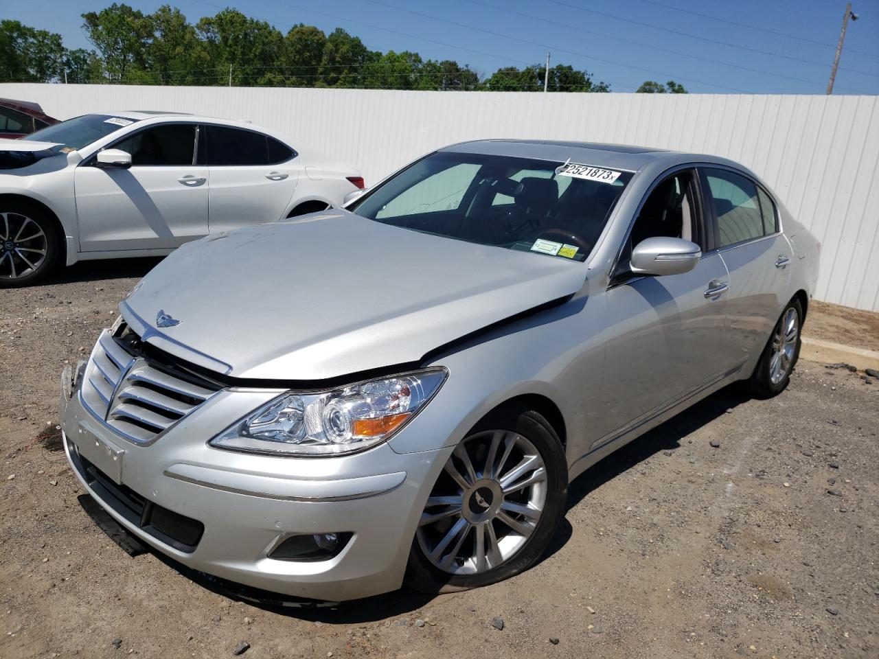 Hyundai Genesis 2011