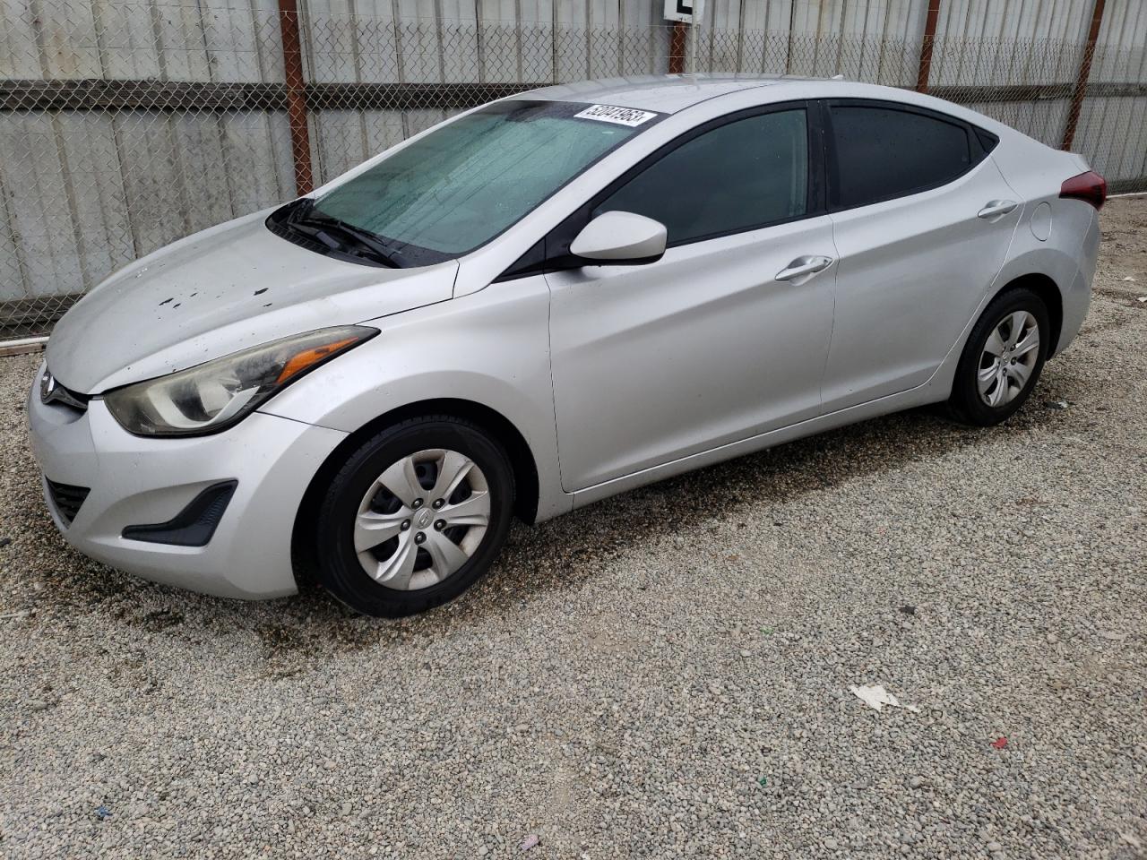 Hyundai Elantra 2016