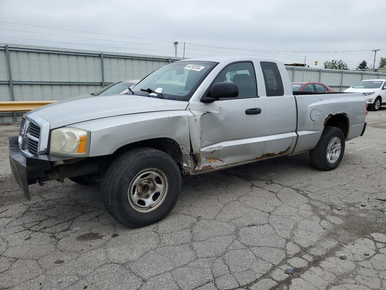 DODGE DAKOTA 2005