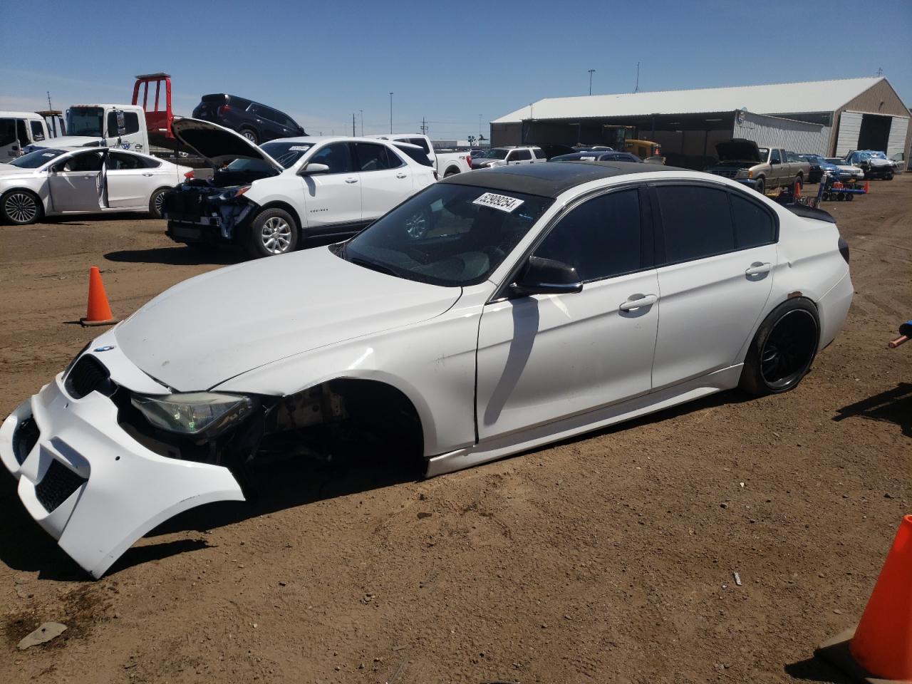 BMW 3 SERIES 2013