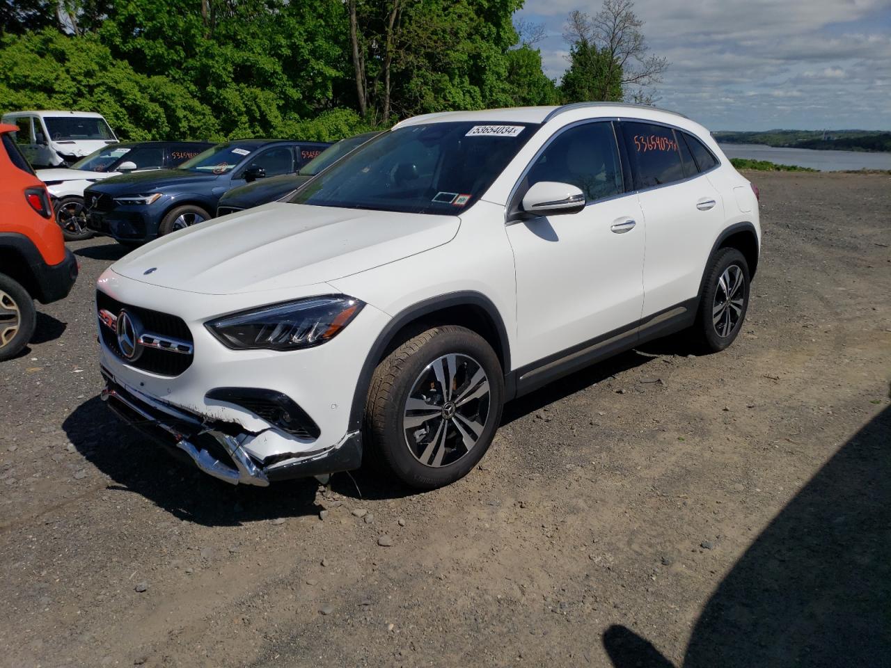 MERCEDES-BENZ GLA-CLASS 2024