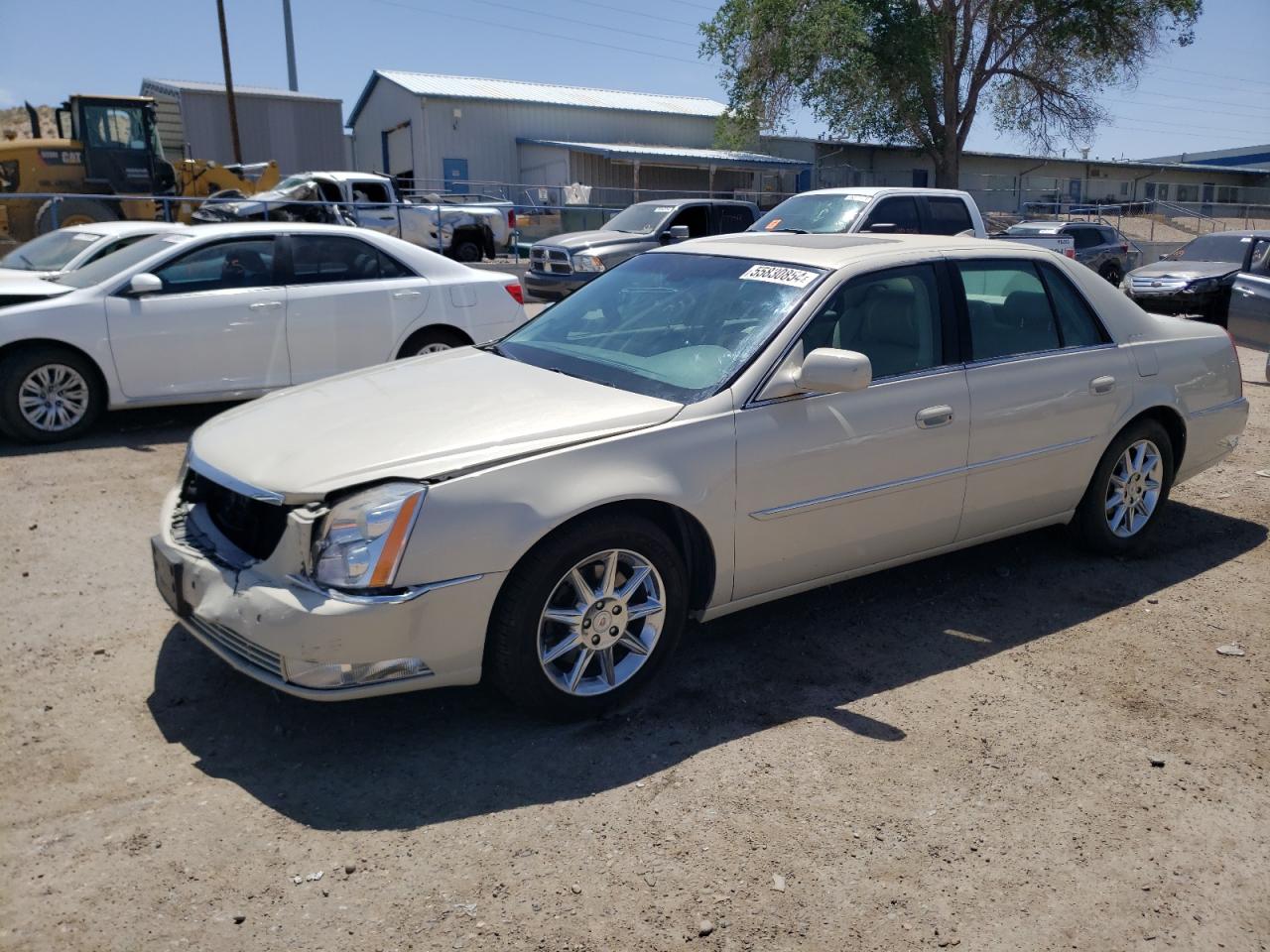 CADILLAC DTS 2011