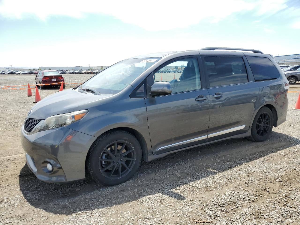 Toyota Sienna 2011