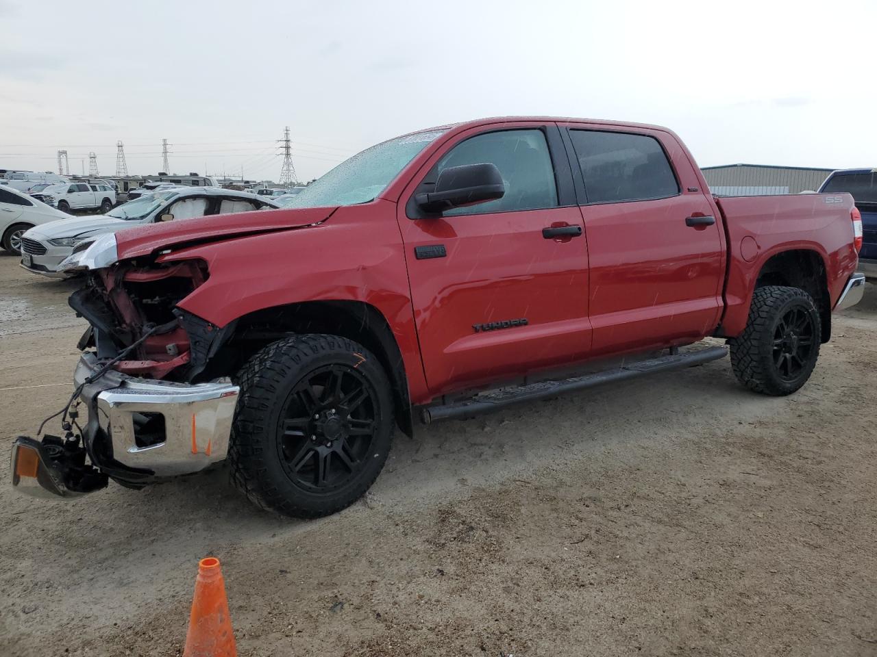 TOYOTA TUNDRA 2020