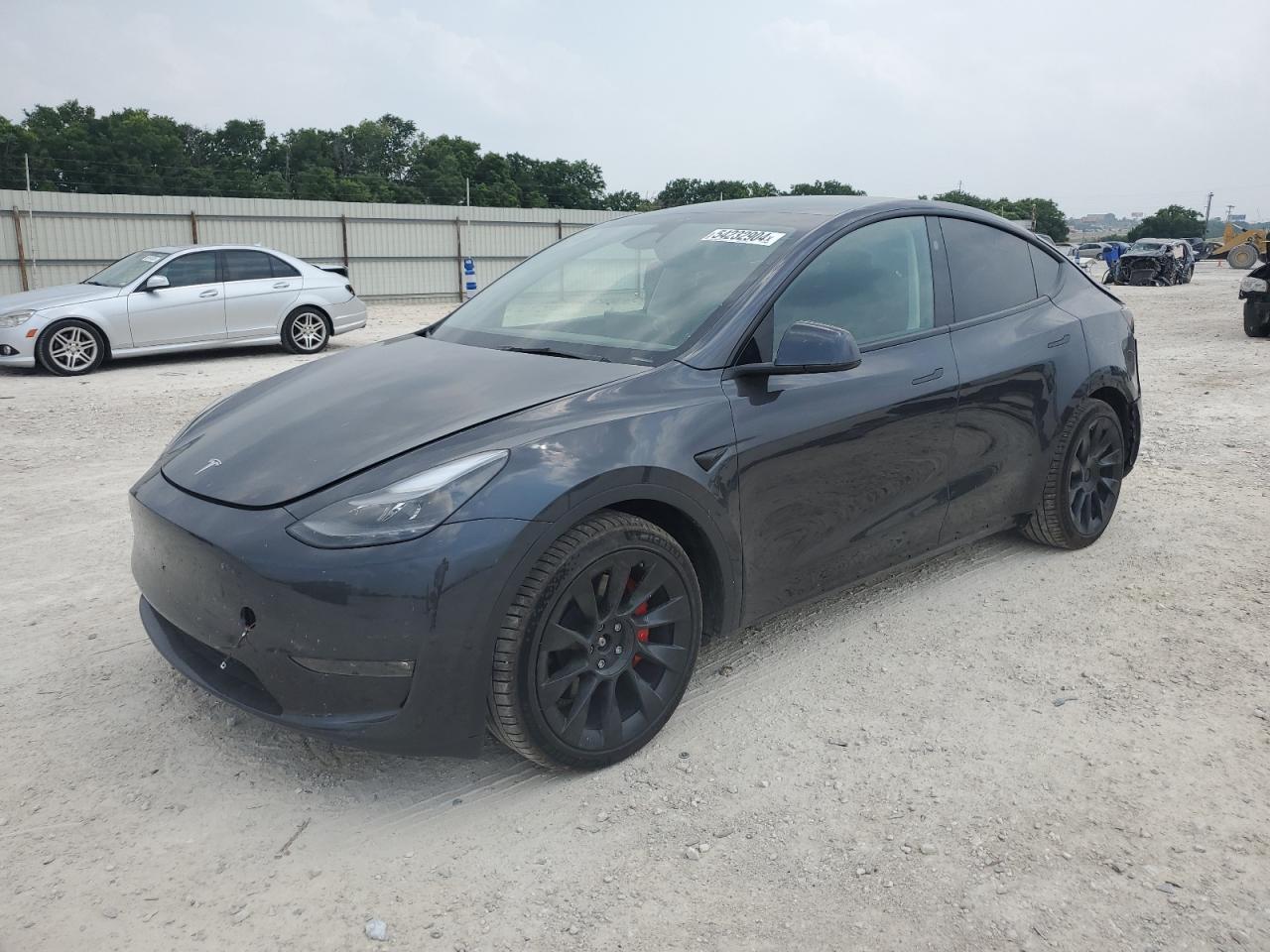 TESLA MODEL Y 2024