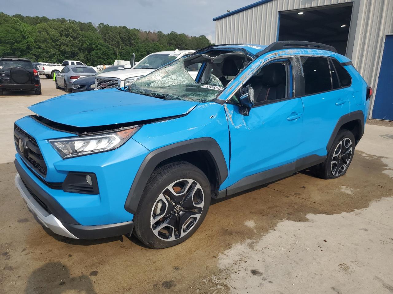 TOYOTA RAV4 2021