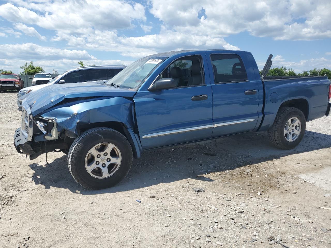 DODGE DAKOTA QUA 2005